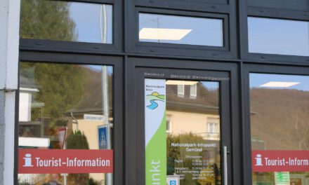 Nach dem Hochwasser: Eröffnung der Tourist-Information in Schleiden-Gemünd 2021