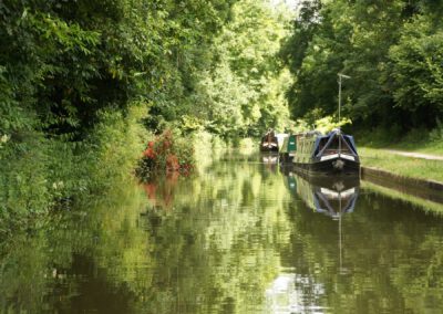 Kanal-Hausboot